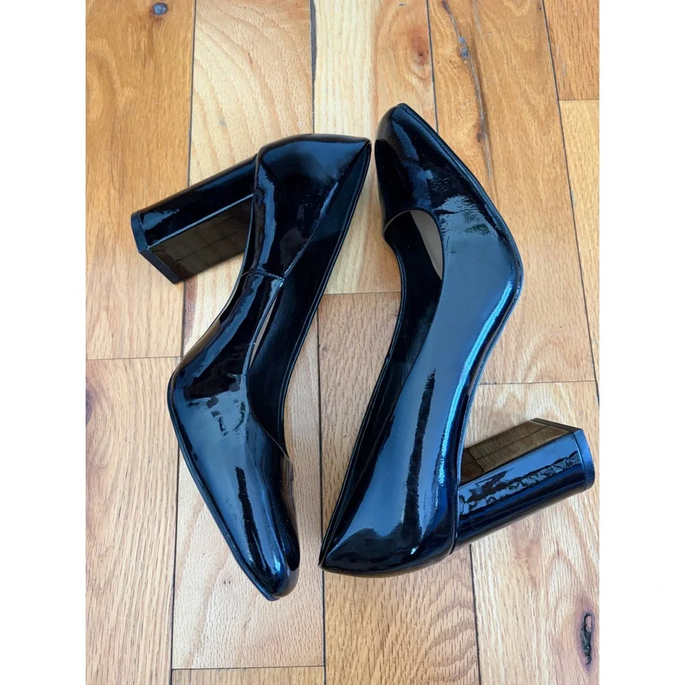 Banana Republic Women's Size 7 Shoes Black Patent Leather Career Heels